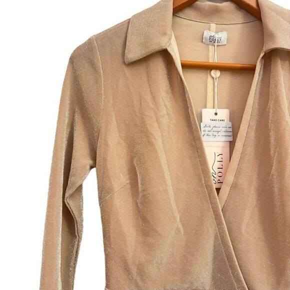 Oh Polly NWT Champagne Rose Gold Shimmer Deep V Stretch Mini Dress Size 6 - Picture 4 of 9